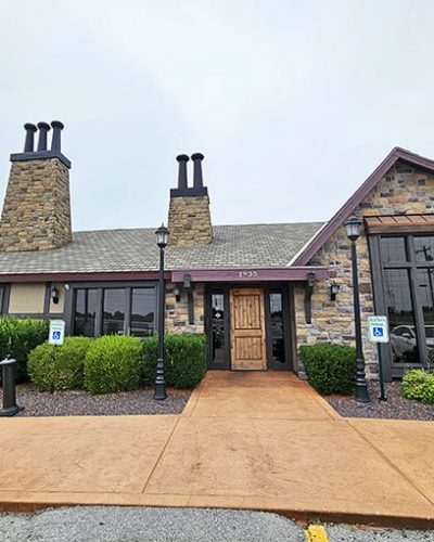 1.-This-Steaks-At-This-No-Frills-Restaurant-Is-Worth-The-Drive-From-Anywhere-In-Missouri